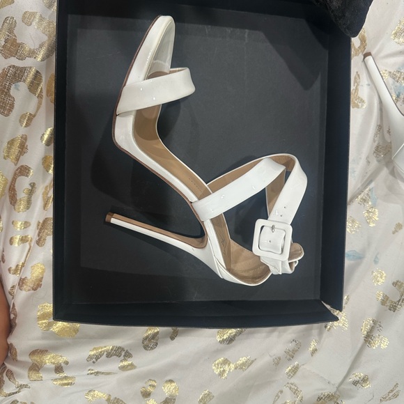 Elegant White Strappy Heels - Picture 3 of 3